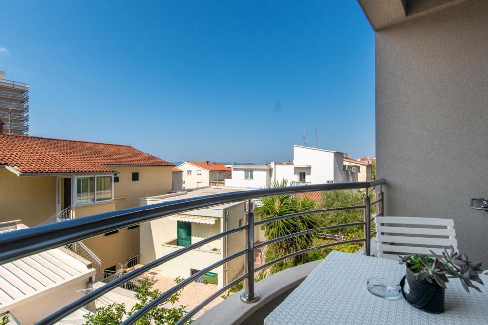 Apartments And Rooms Vuleta, Close To The Beach Makarská Pokoj fotografie